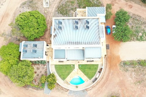 Accommodation (1)